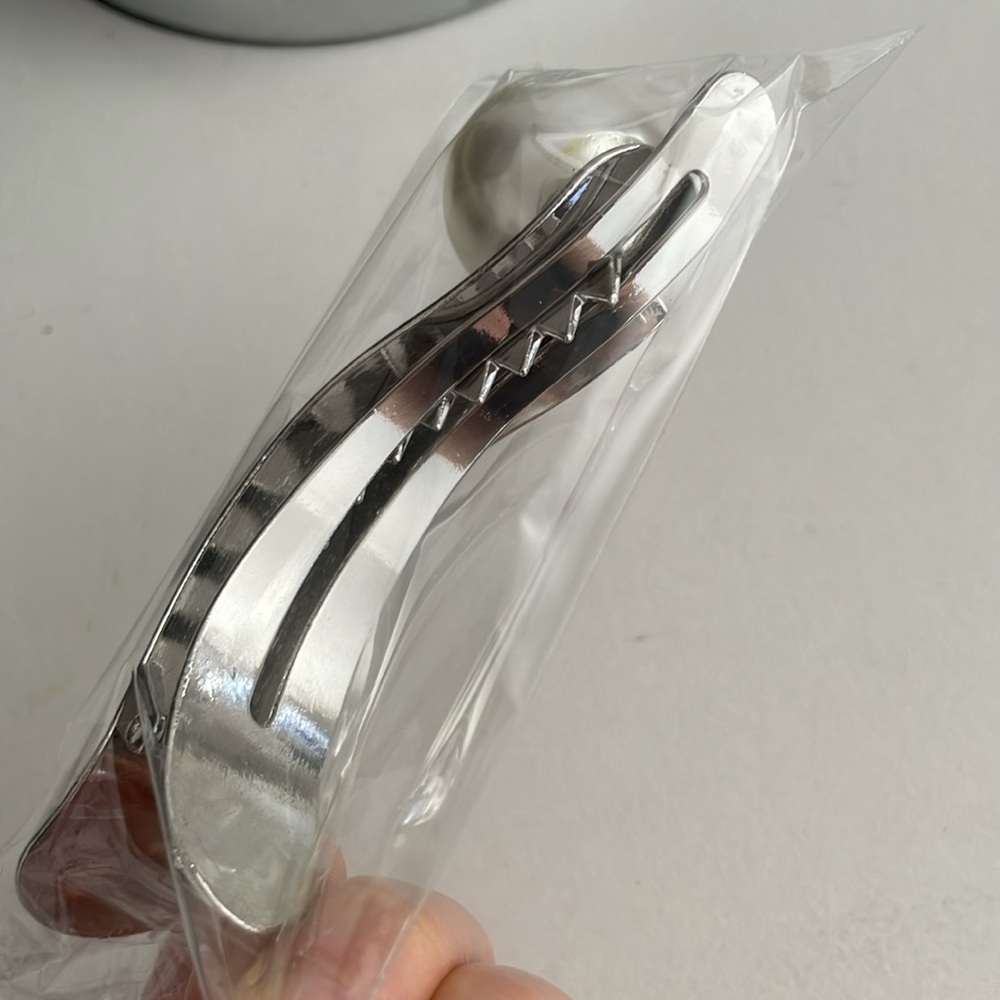 Hair claw - Picture 5 of 5